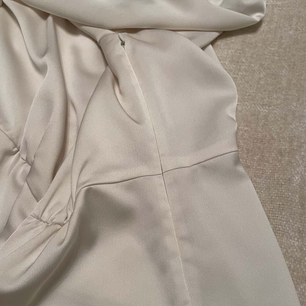 J. Crew Satin Long Sleeve Peplum Blouse Sz6 Ivory Old Money Lux - Picture 8 of 8